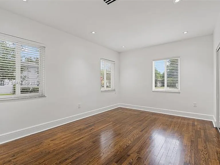 3500 Ponce De Leon Blvd #3500 — Photo 24