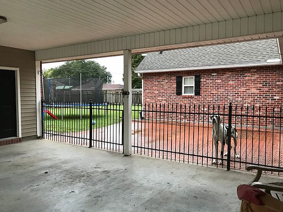 5th image of 24660 Edmund Dr