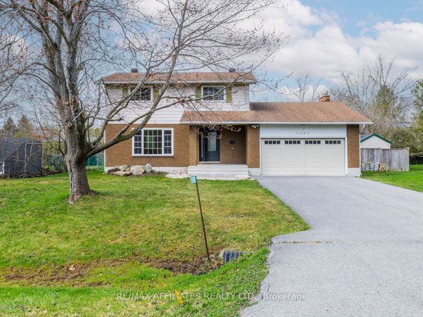 5582 Van Vliet Rd, Ottawa, ON K4M 1J4