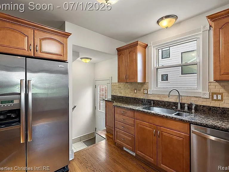 2209 Windemere Rd — Photo 13