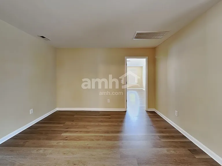 918 Pristine Ln — Photo 21