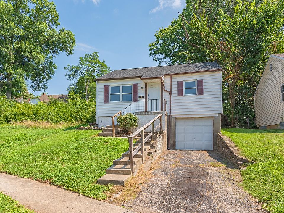1st image of 1914 Ashbrook Dr