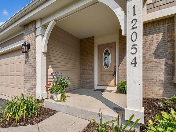 2nd image of 12054 Twincreek Dr NW