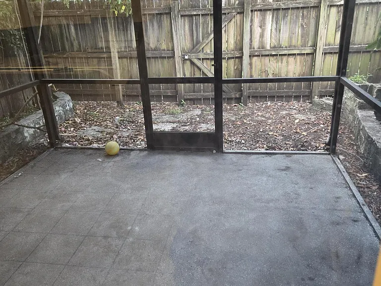 3714 SW 60th Ter #28 — Photo 5