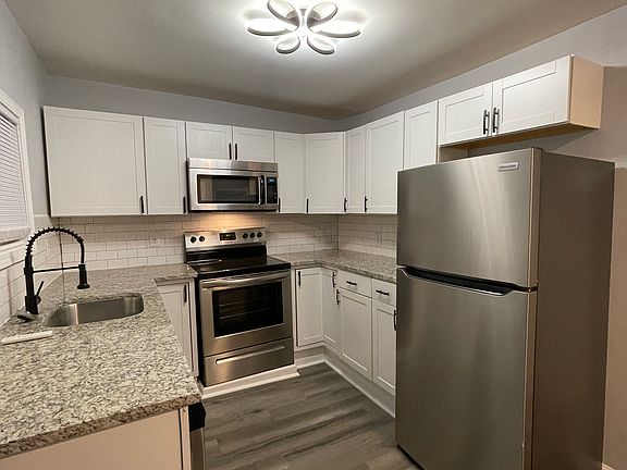 2nd image of 207 W Marcellus St APT 2