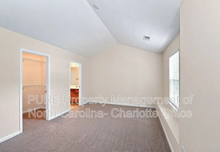 11314 Stone Trail Rd — Photo 5