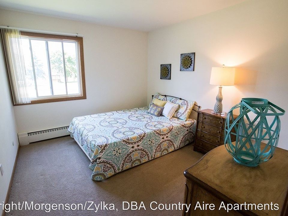 2nd image of 4900 Easy St APT 115