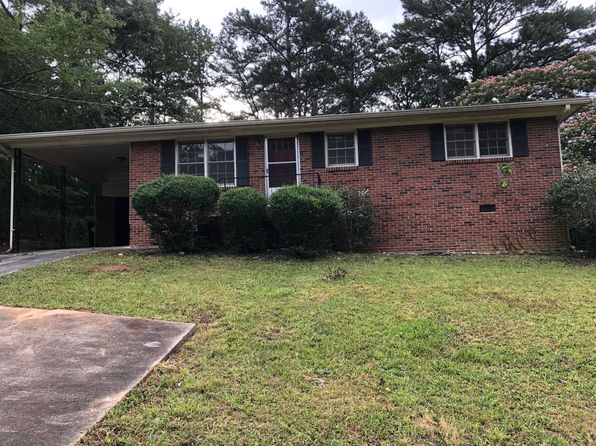418 Blackberry Ln