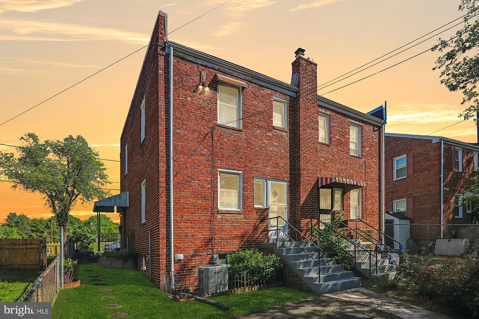 749 Gallatin St NE photo 1