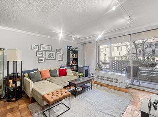 99 Pond Ave APT 214, Brookline, MA 02445