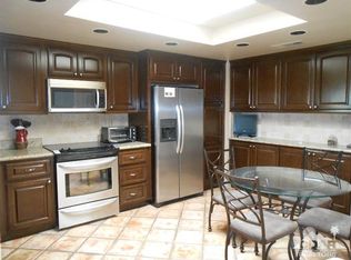 38390 Zinnia Ln E, Palm Desert, CA 92211