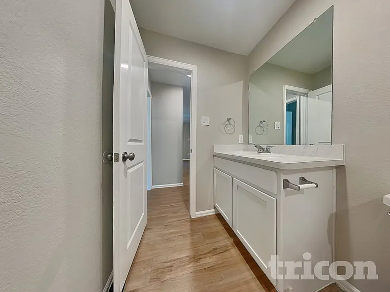 18610 Rosehill Prairie Dr — Photo 13