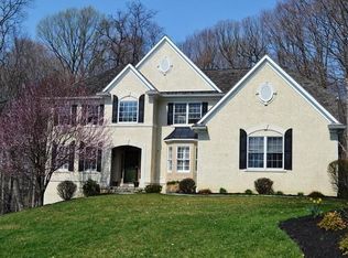 101 Pyles Mountain Ln, Avondale, PA 19311