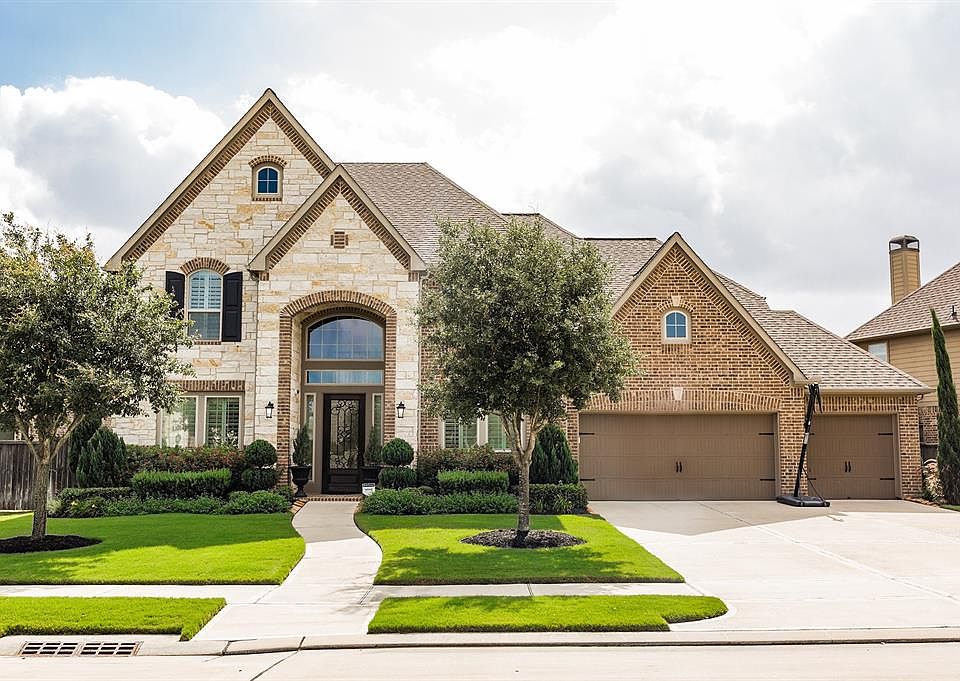 1st image of 27710 Merchant Hills Ln