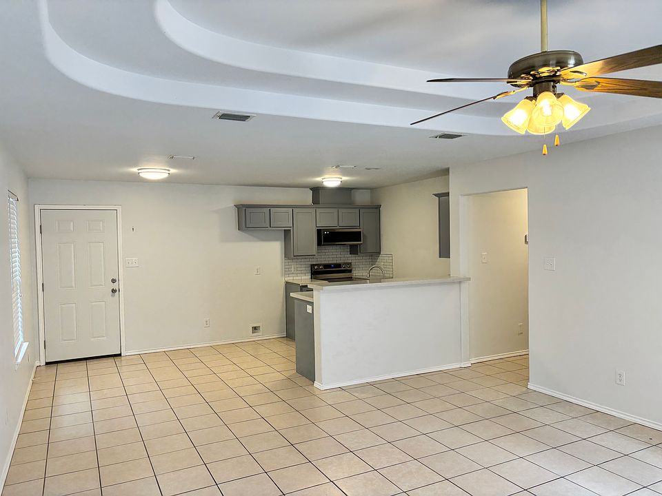 1st image of 1609 Nassau St APT B