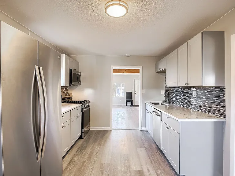 3467 W Dakota Ave — Photo 1