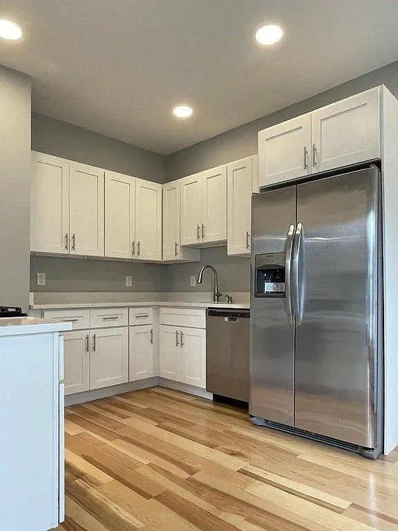 108 Pine St — Photo 1