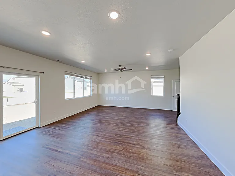 291 N Gibbons Ln — Photo 6