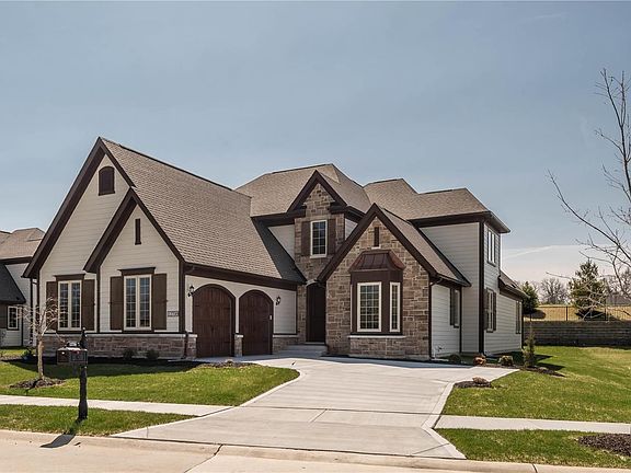 2nd image of 12708 Creekside View Dr
