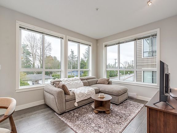 2nd image of 15388 105th Ave #406