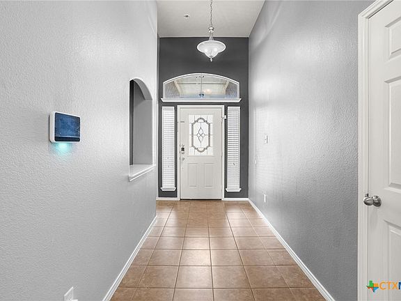 4th image of 4902 Green Meadow St