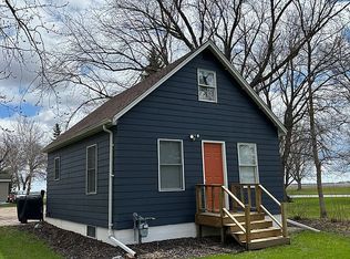 315 Inderlee Ave S, Fosston, MN 56542