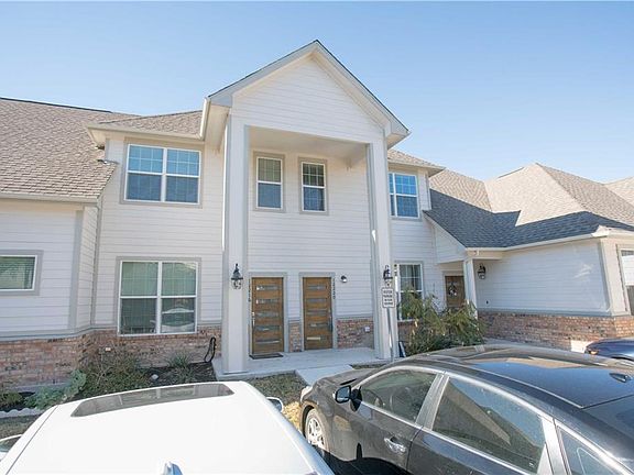 3rd image of 12220 Abbey Glen Ln