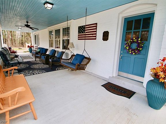 3rd image of 37082 Beech Hills Dr