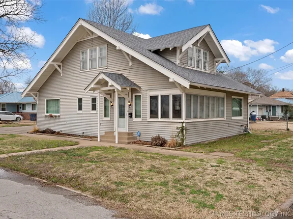 501 S Thompson St, Vinita, OK 74301