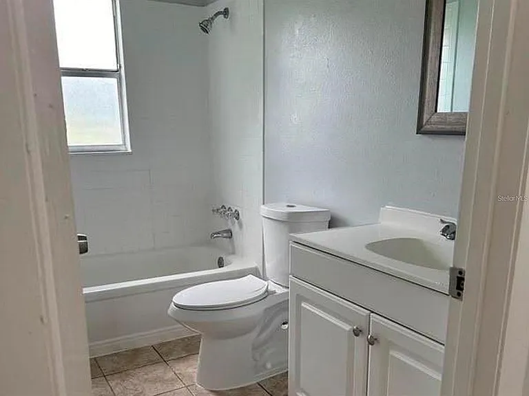 706 Bryon Ct #708 — Photo 6