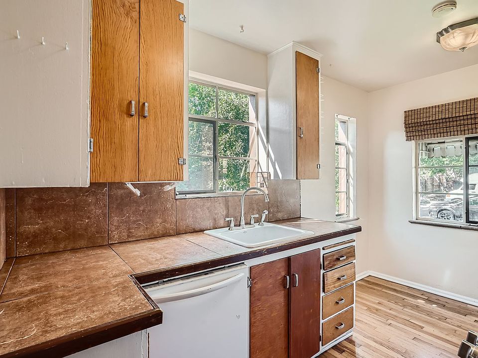 Kitchen facing SW