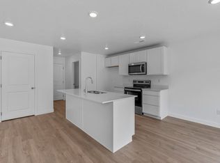 2133 S Wolverine Way, Washington, UT 84780