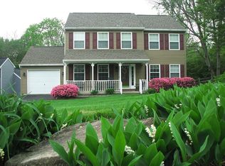 687 Toulon Ct, West Chester, PA 19382