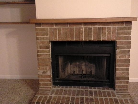 5th image of 1138 Cherry Laurel St #E