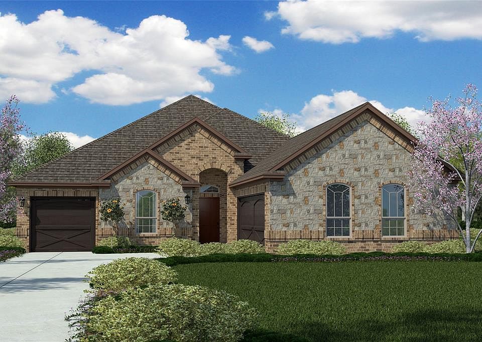 D.R. Horton's Granbury J floorplan - Elevation Y. All photos shown here may not depict the specified home & features included are for illustration purposes only.