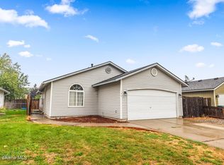 149 E Orchard Ave, Hayden Lake, ID 83835