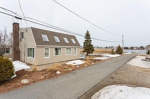 2nd image of 7 Gloria St