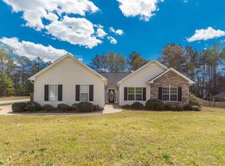 213 Windsong Dr, Social Circle, GA 30025