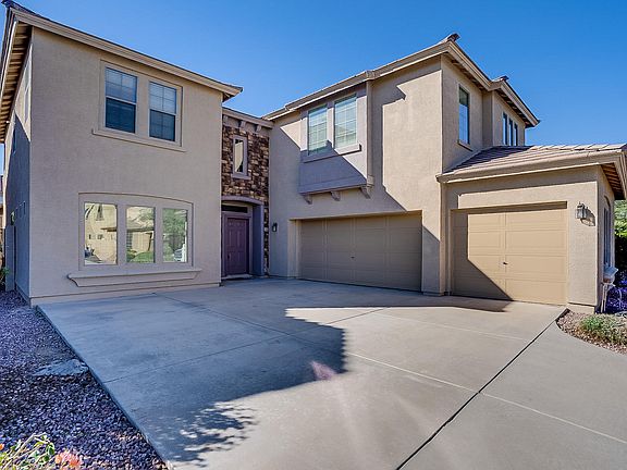 4th image of 17863 W Crocus Dr