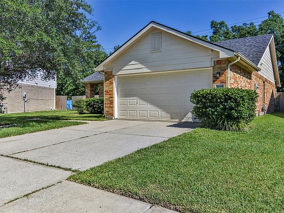 3rd image of 10442 Briar Patch St