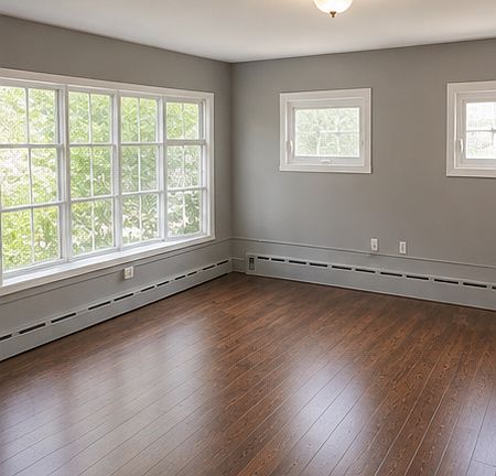 3rd image of 215 Pearl St APT 2