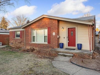 22959 Warner St, Farmington, MI, 48336