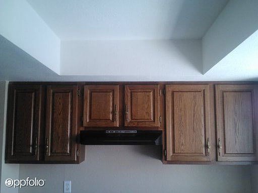 2nd image of 2887 Violet Ln