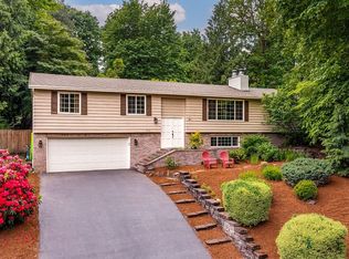 3972 Calaroga Dr, West Linn, OR