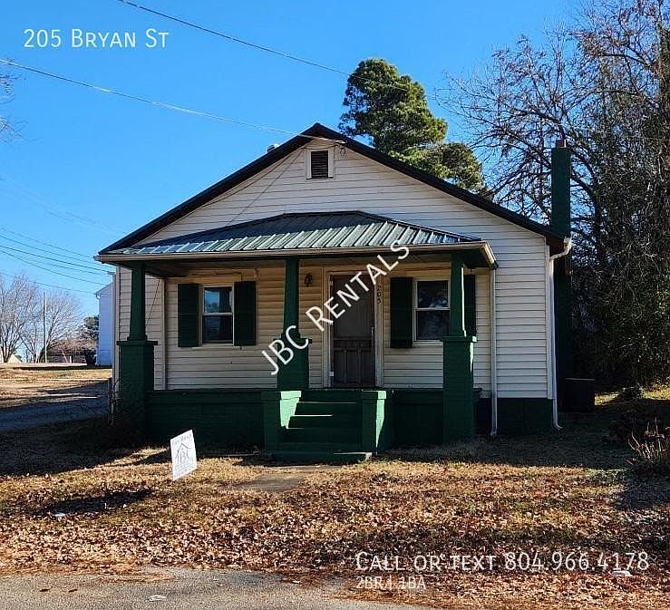 1st image of 205 Bryan St