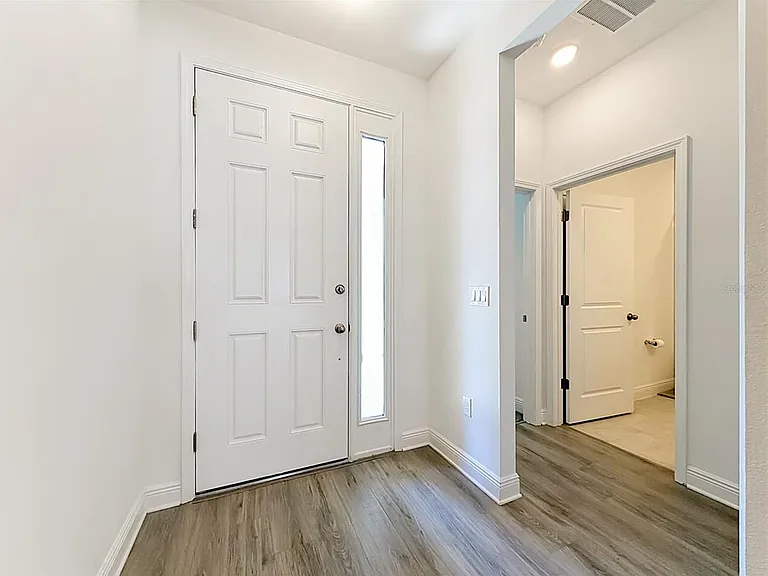 4485 Davos Dr — Photo 8