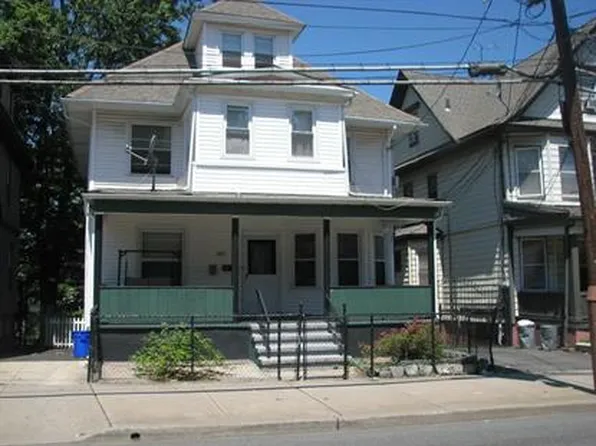1035 Grove St, Irvington, NJ 07111