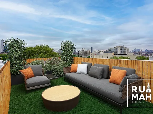 107 Waverly Avenue image 13 of 14