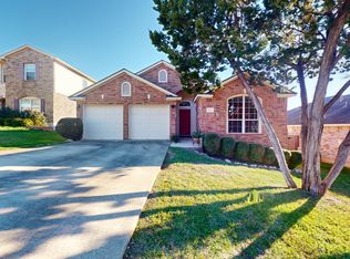 8218 Sabinoso Dr, Helotes, TX 78023