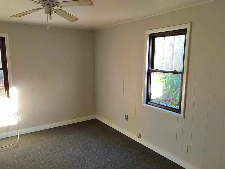 718 W Monroe Ave — Photo 9